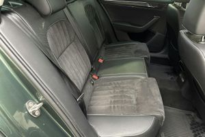 Skoda Superb bild 8