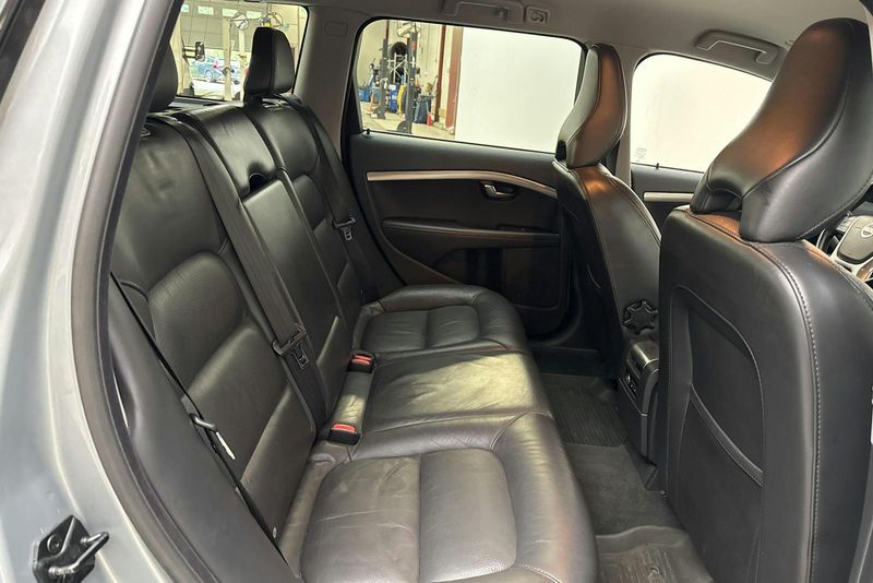 Volvo V70 bild 8