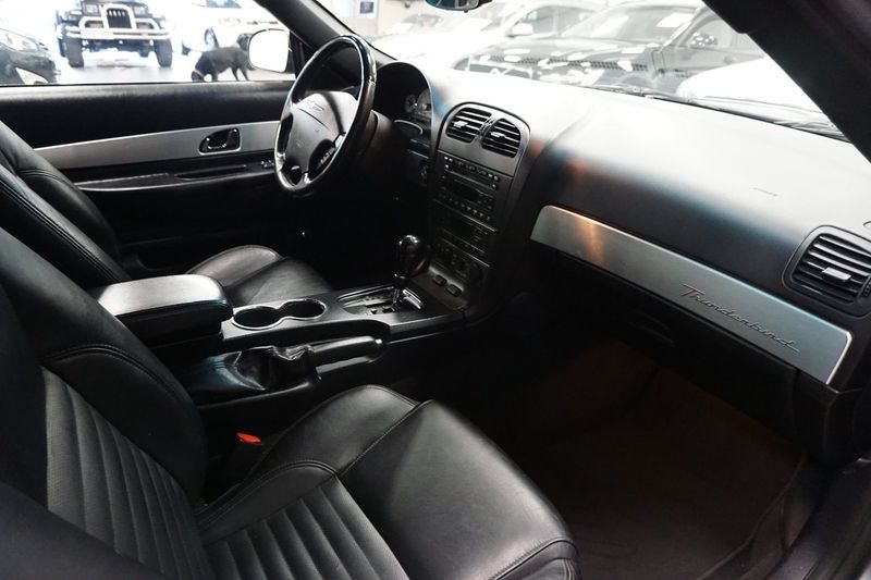 Ford Thunderbird bild 10
