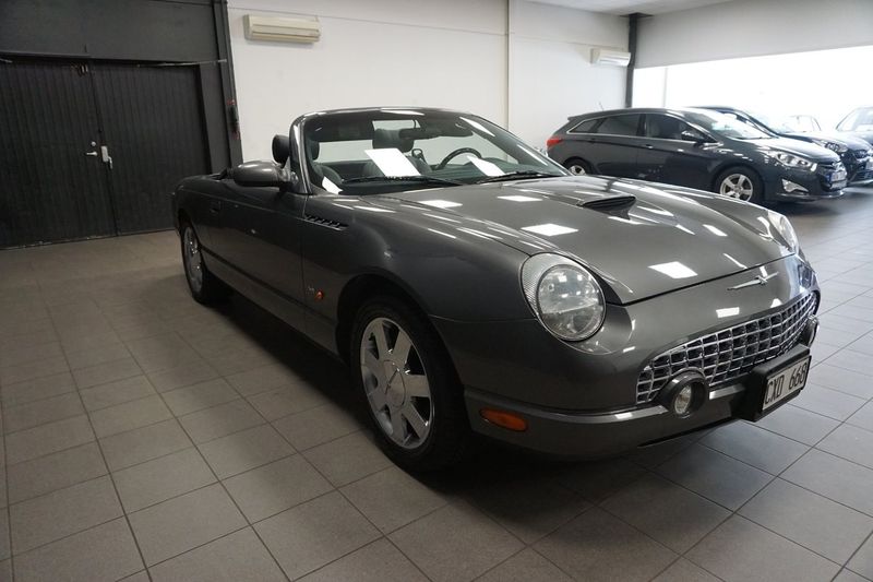 Ford Thunderbird bild 3