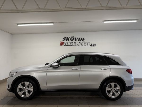 Mercedes GLC220 d 4MATIC Exclusive/Drag/B-Kamera/Nyservad/Nybesikti - 2016