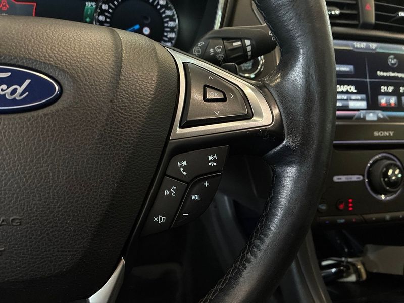 Ford Mondeo bild 22