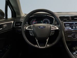 Ford Mondeo bild 9