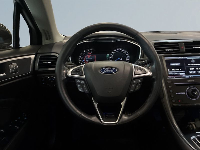 Ford Mondeo bild 9