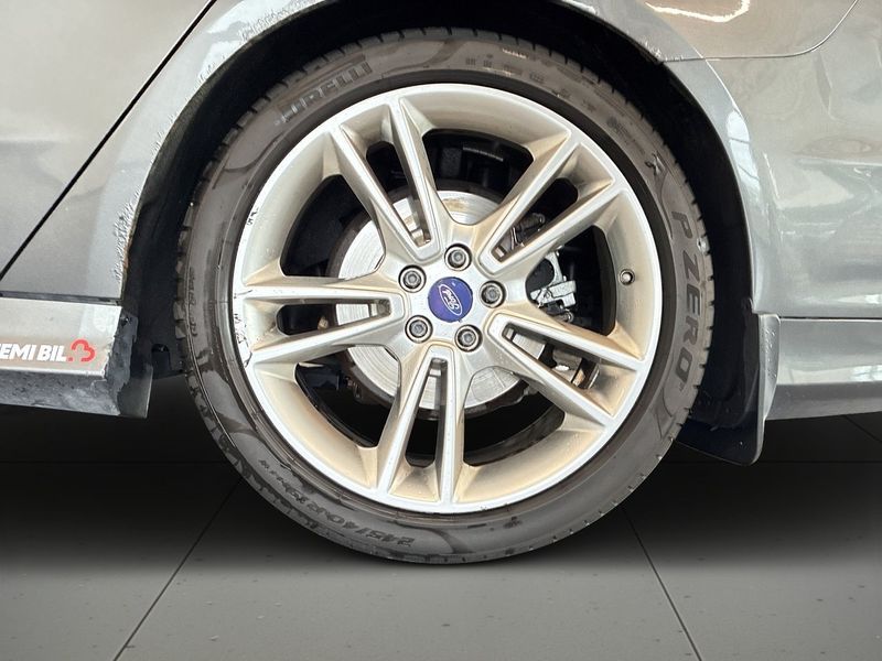 Ford Mondeo bild 14