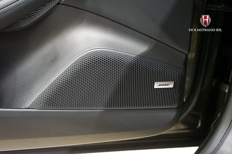 Porsche Macan bild 29