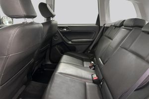 Subaru Forester bild 9