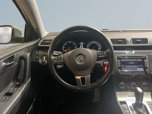 Volkswagen Passat bild 9