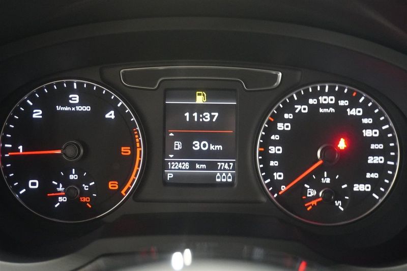Audi Q3 bild 13