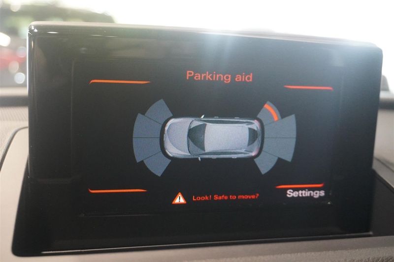 Audi Q3 bild 15