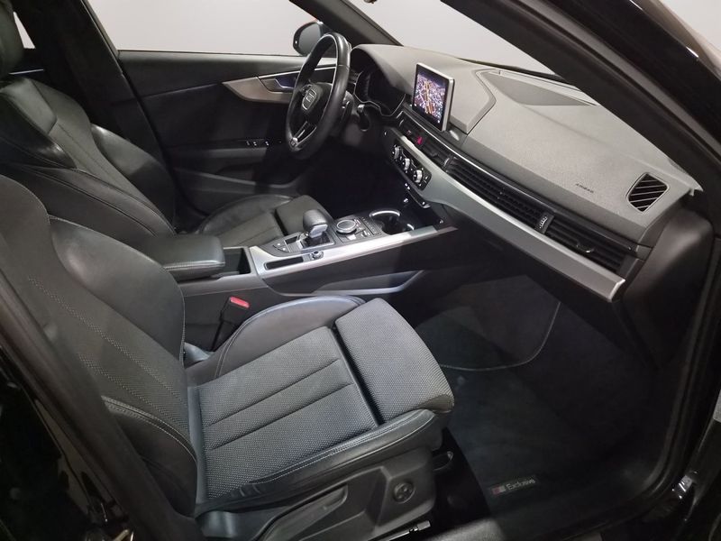 Audi A4 bild 13