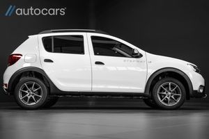 Dacia Sandero bild 2