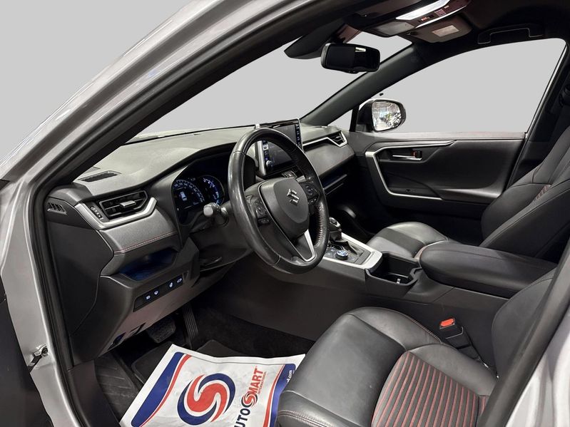 Suzuki Across bild 8