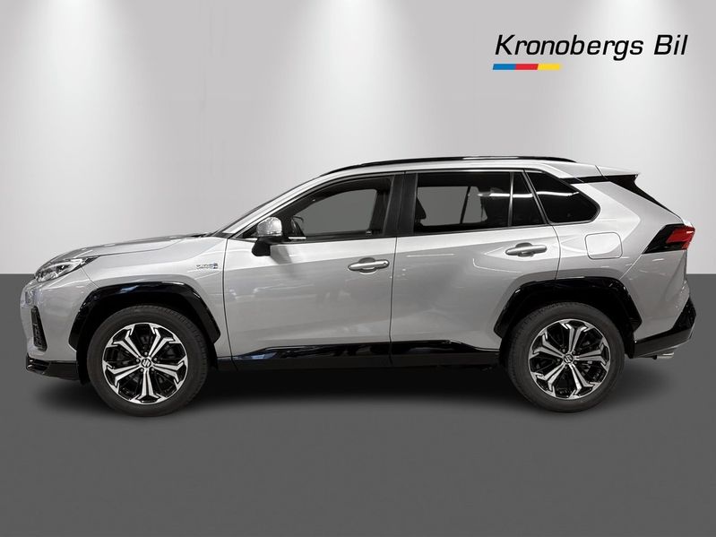 Suzuki Across bild 4