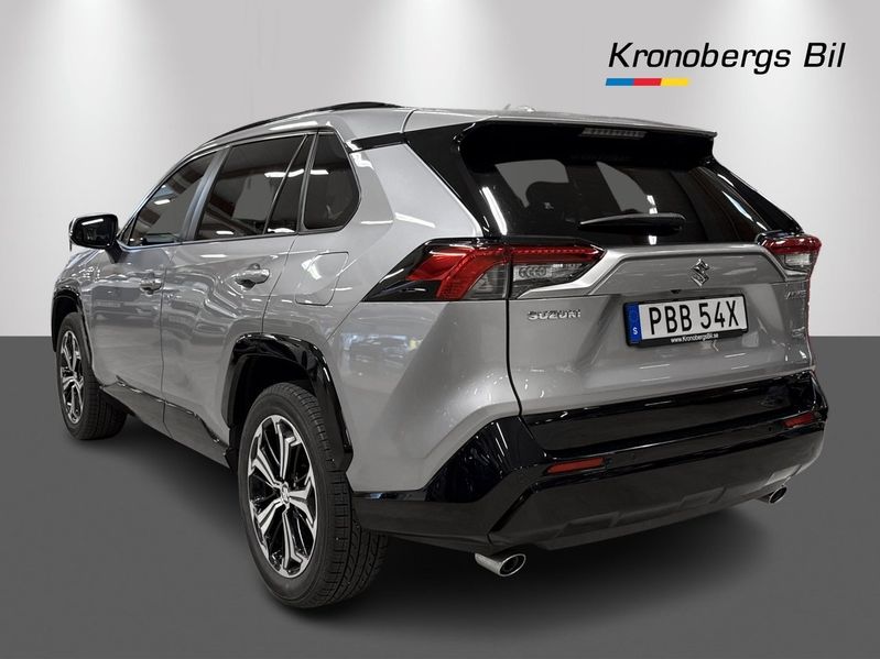 Suzuki Across bild 6