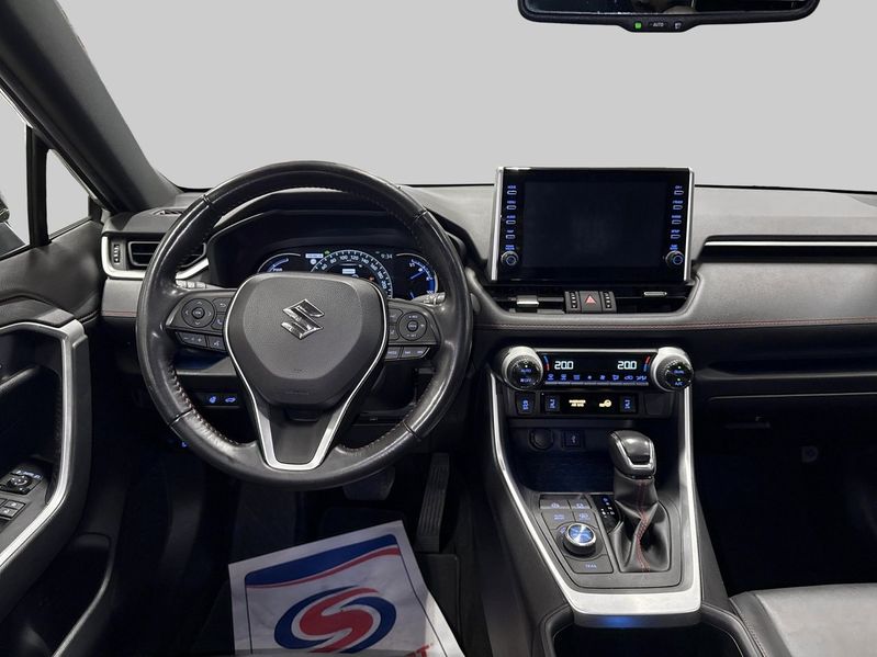 Suzuki Across bild 7