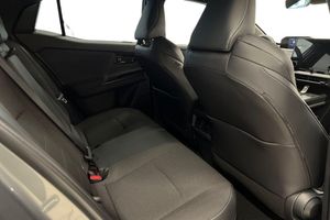 Toyota C-HR+ bild 8