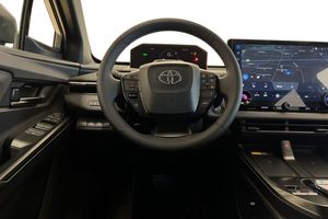 Toyota C-HR+ bild 11