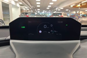 Toyota C-HR+ bild 16