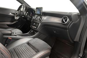 Mercedes CLA180 bild 9