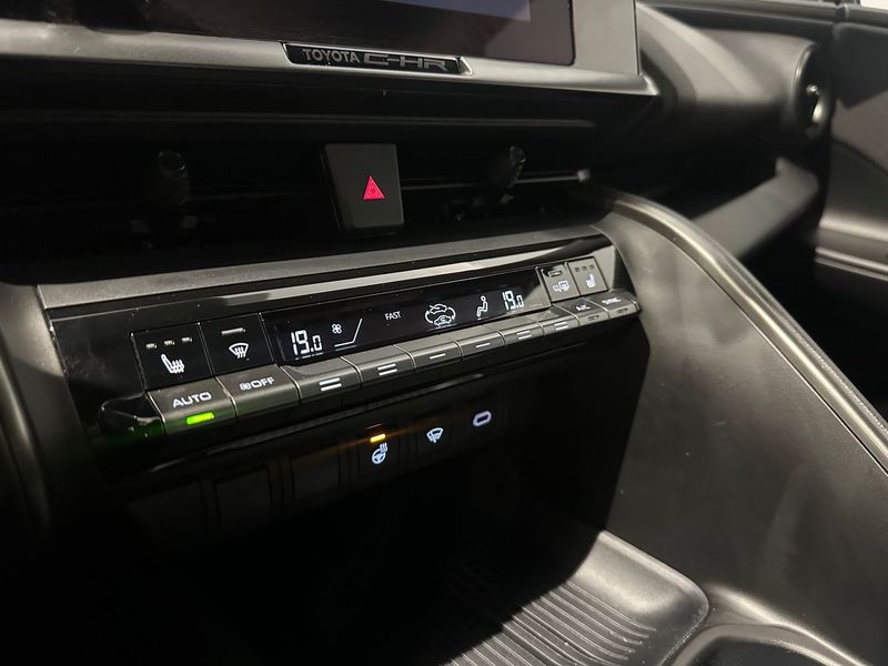Toyota C-HR bild 12