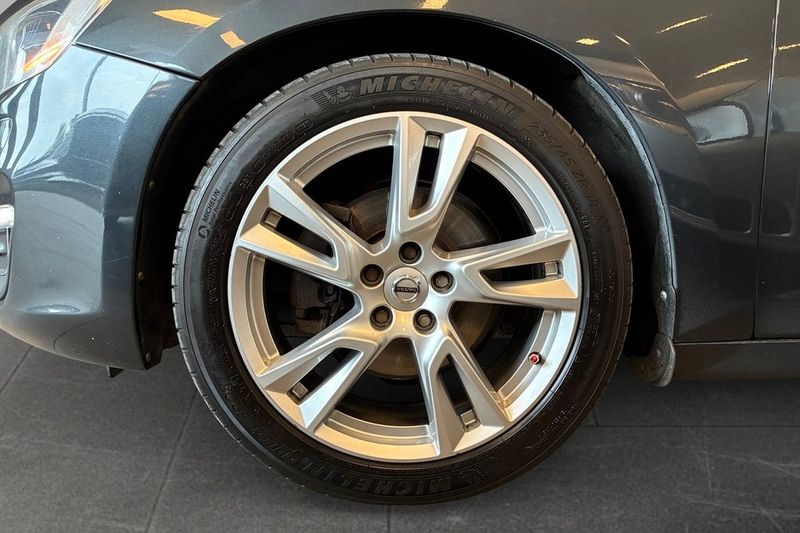 Volvo S60 bild 8