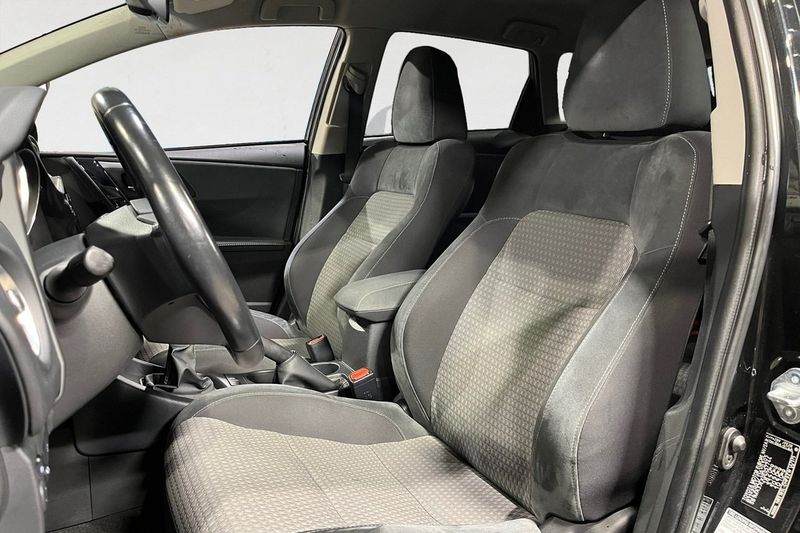 Toyota Auris bild 3