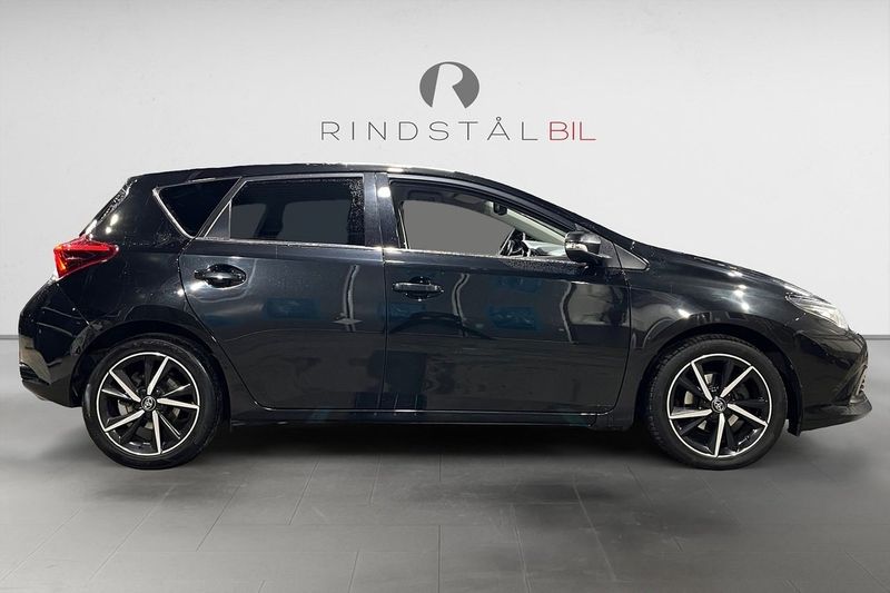 Toyota Auris bild 8