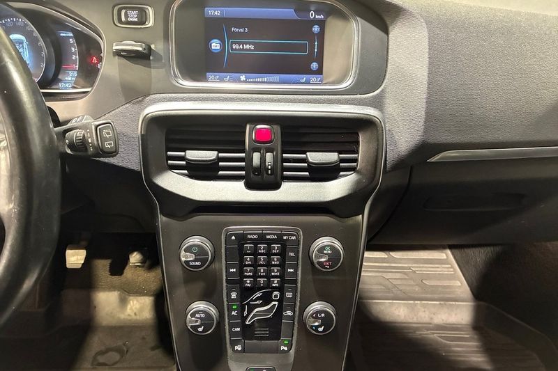 Volvo V40 bild 12