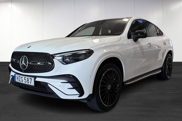 Mercedes GLC300 e 4MATIC Coupé - AMG Line / Panorama / Drag - 2024