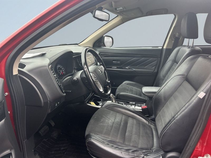 Mitsubishi Outlander bild 6