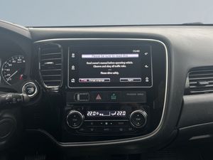 Mitsubishi Outlander bild 14