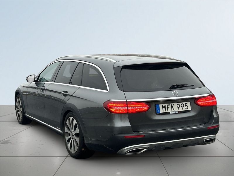 Mercedes E220 bild 5