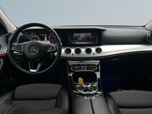 Mercedes E220 bild 7