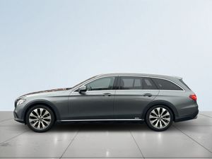 Mercedes E220 bild 3