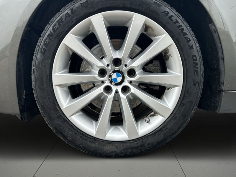 BMW 520 bild 14