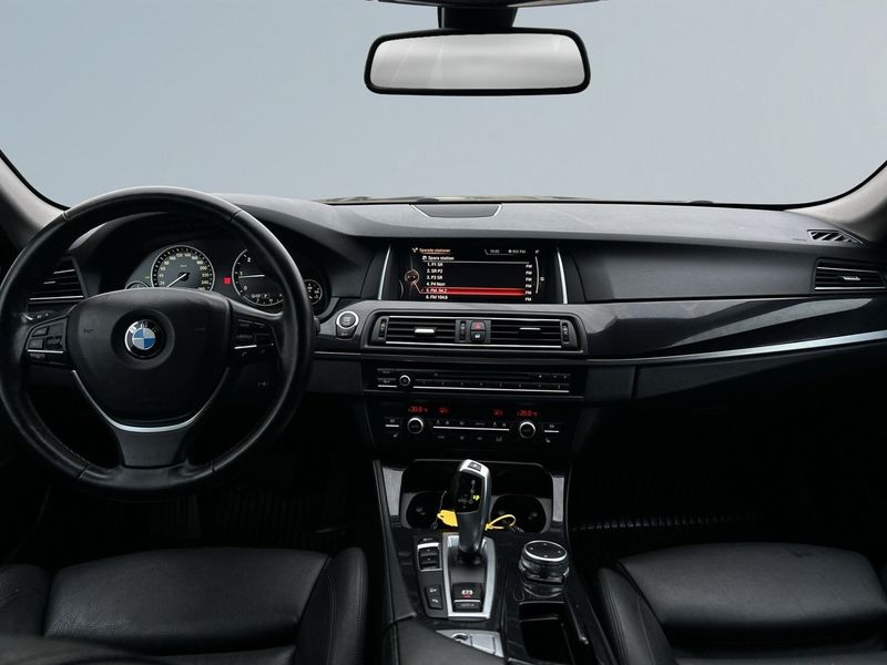 BMW 520 bild 8
