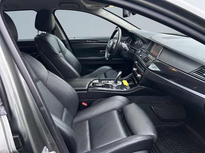 BMW 520 bild 10