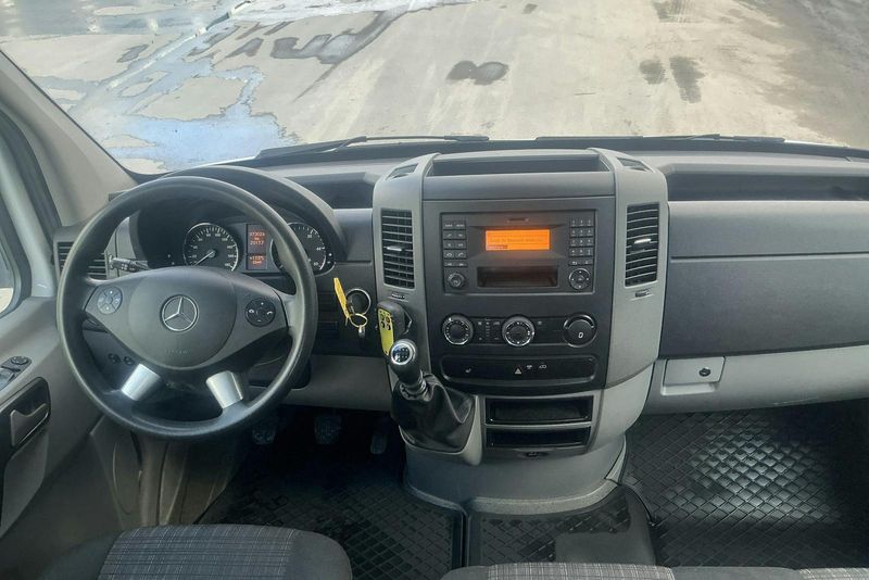 Mercedes Sprinter bild 9