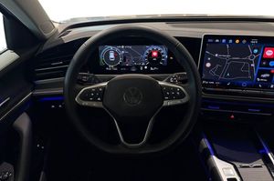 Volkswagen Passat bild 12