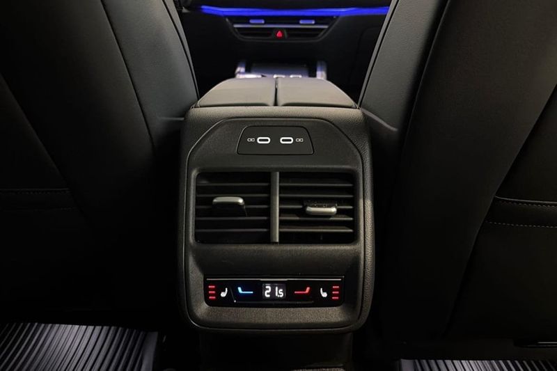 Volkswagen Passat bild 20