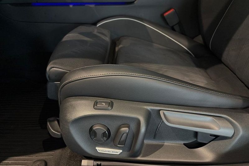 Volkswagen Passat bild 10