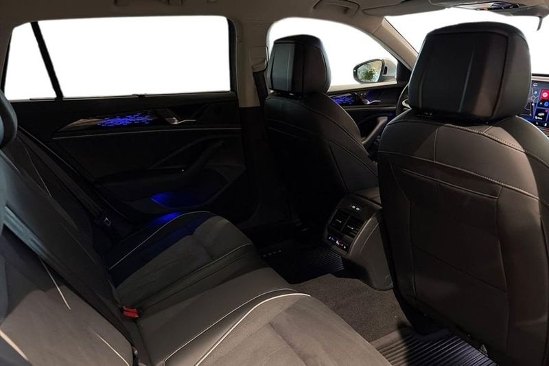 Volkswagen Passat bild 21