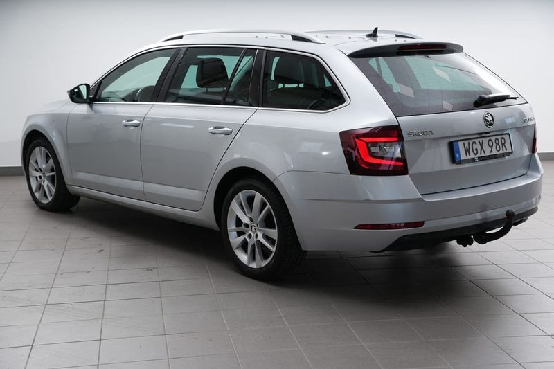 Skoda Octavia bild 9