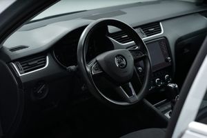 Skoda Octavia bild 13