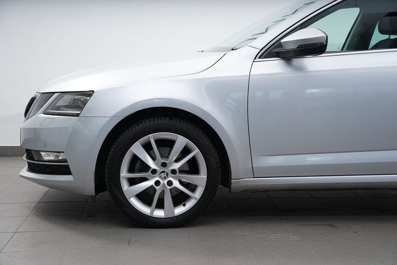 Skoda Octavia bild 4
