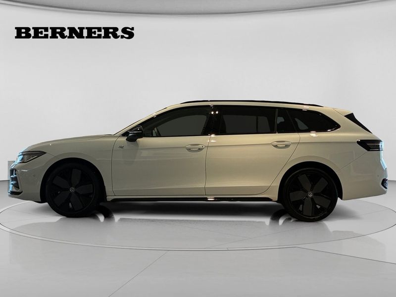 Volkswagen Passat bild 2