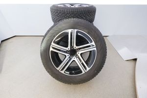 Mercedes GLC300 bild 9