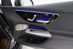 Mercedes GLC300 bild 28