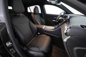 Mercedes GLC300 bild 16